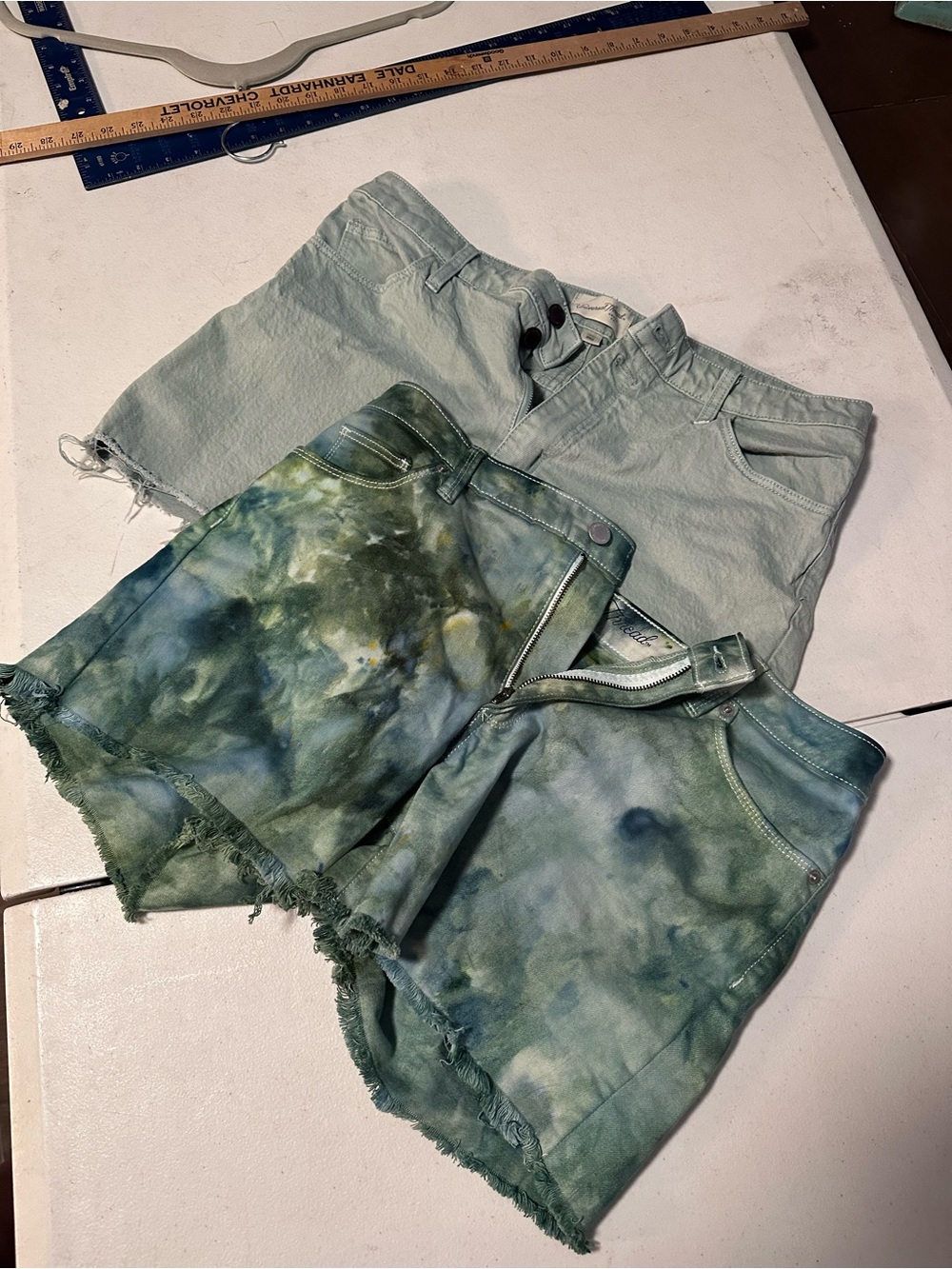 Universal Thread Green Jean Shorts Duo sz 12 ice dyed
